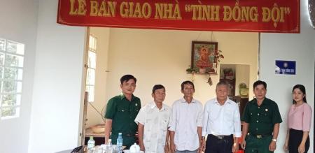 Hội Cựu chiến binh phường Tân Quy Đông: Bàn giao nhà “Tình đồng đội” 