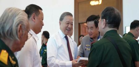 Bài viết: "Nước Việt Nam là một, dân tộc Việt Nam là một" của Giáo sư, Tiến sĩ Tô Lâm, Tổng Bí thư Ban Chấp hành Trung ương Đảng Cộng sản Việt Nam Bài viết: "Nước Việt Nam là một, dân tộc Việt Nam là một" của Giáo sư, Tiến sĩ Tô Lâm, Tổng Bí thư Ban Chấp hành Trung ương Đảng Cộng sản Việt Nam